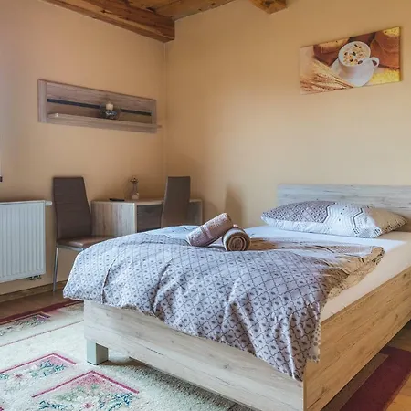 Privát Simeon - V Súkromí Habitación en casa particular Vel'ka Lomnica